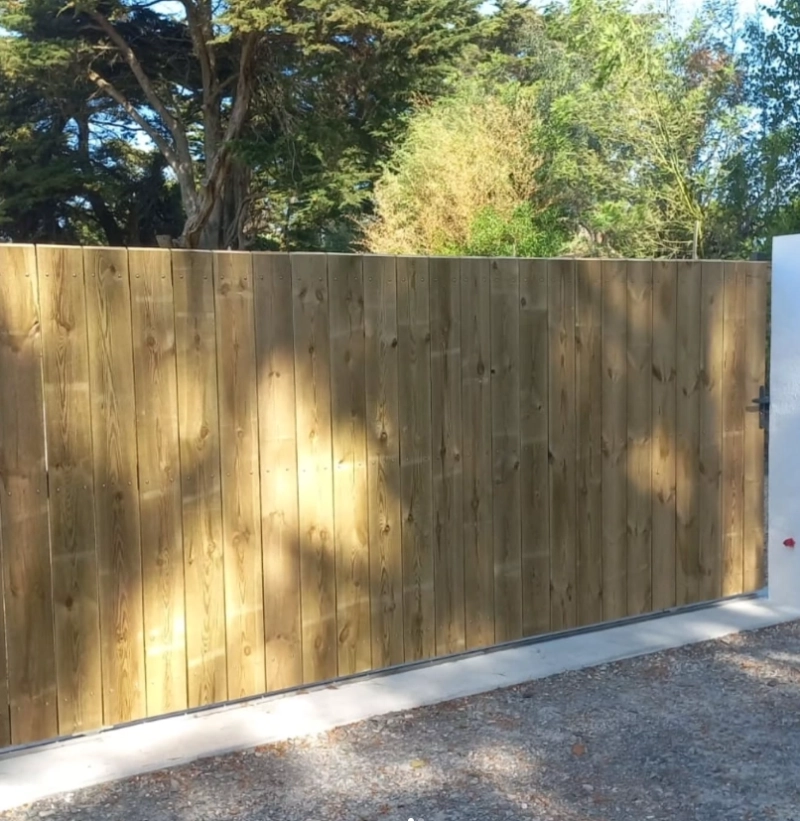 Finalisation de chantier avec pose de portail à Piriac-sur-Mer